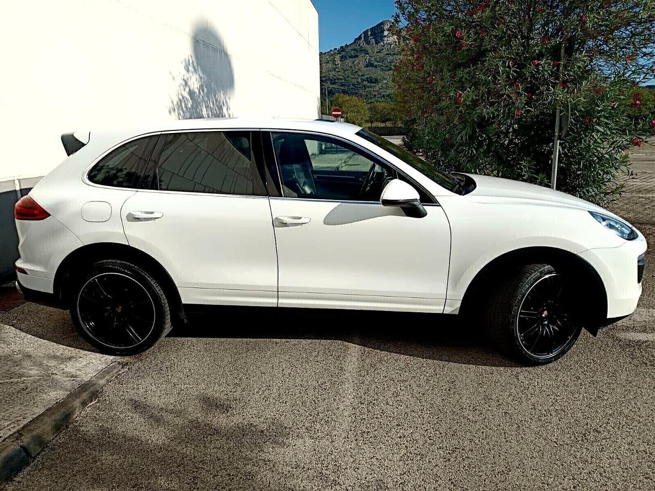 Porsche Cayenne 3.0 Diesel Restyling UNIPRO