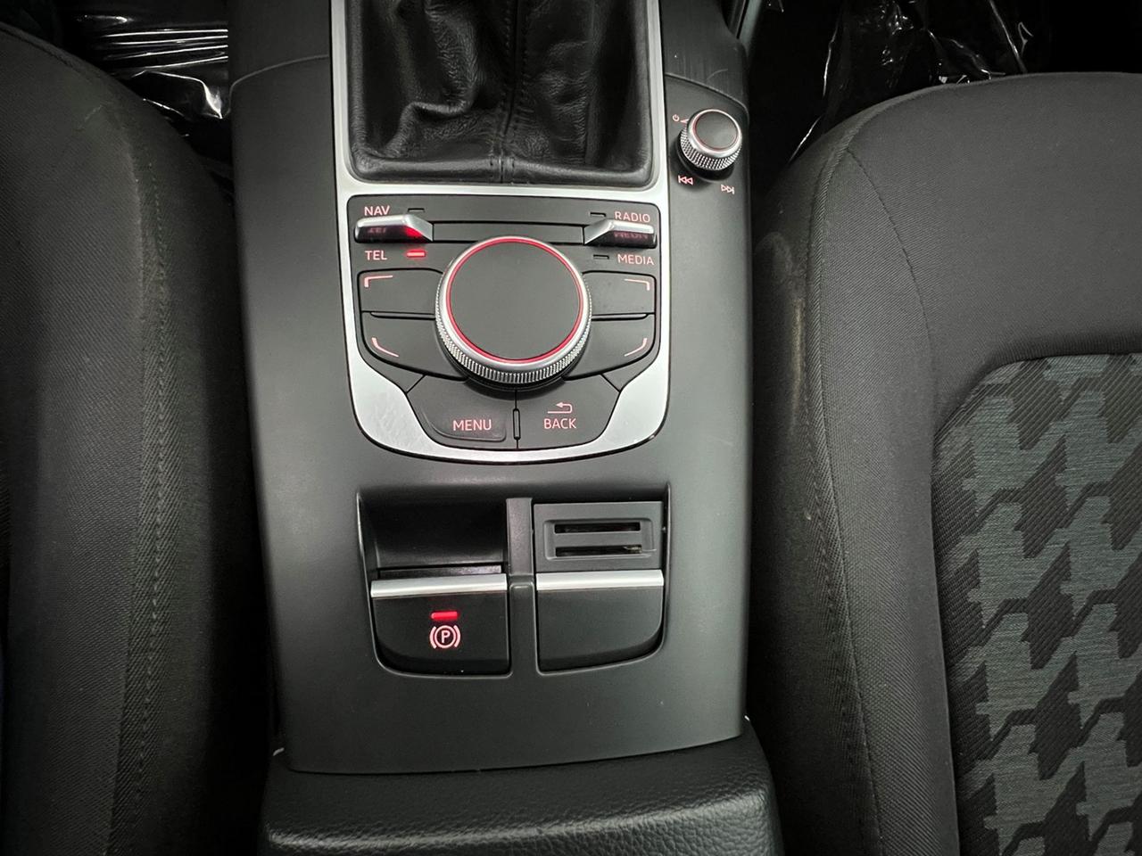 AUDI A3 III 2013 Sportback A3 Sportback 1.6 tdi Business 110cv E6