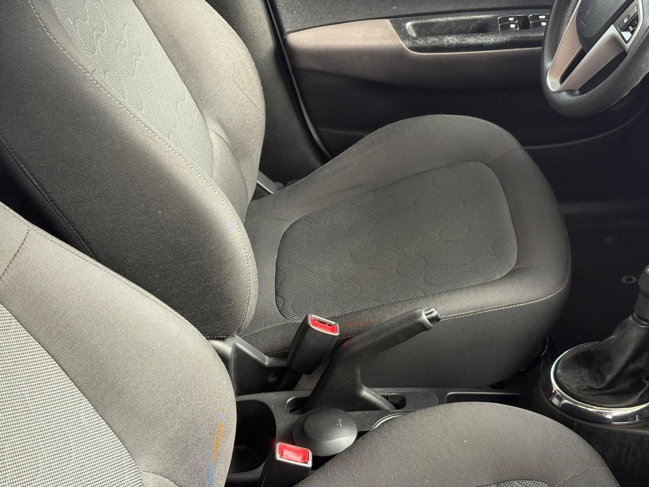 Hyundai i20 1.2 5p. Fiorucci