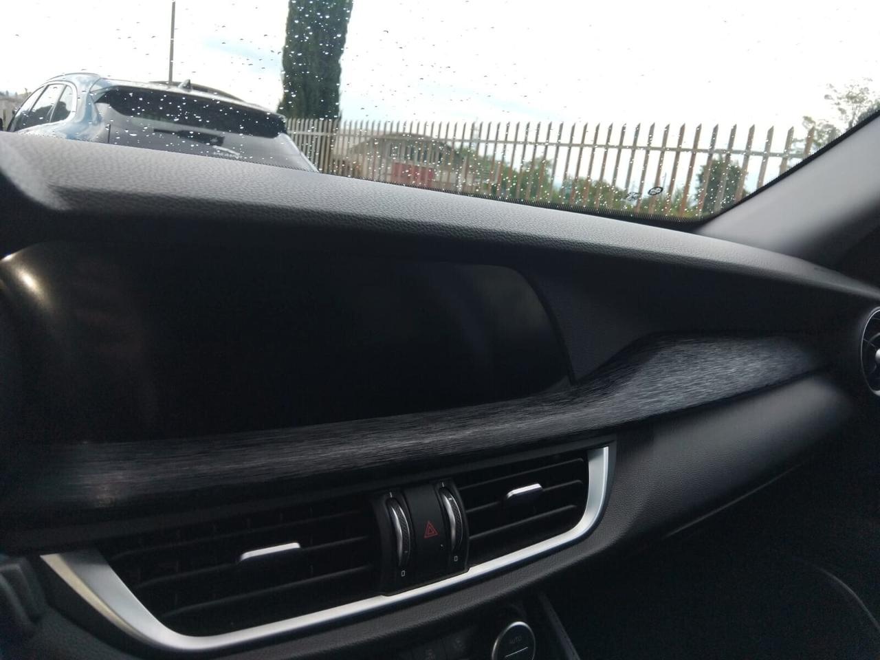 Alfa Romeo Stelvio 2.2 Turbodiesel 160 CV AT8 RWD Business