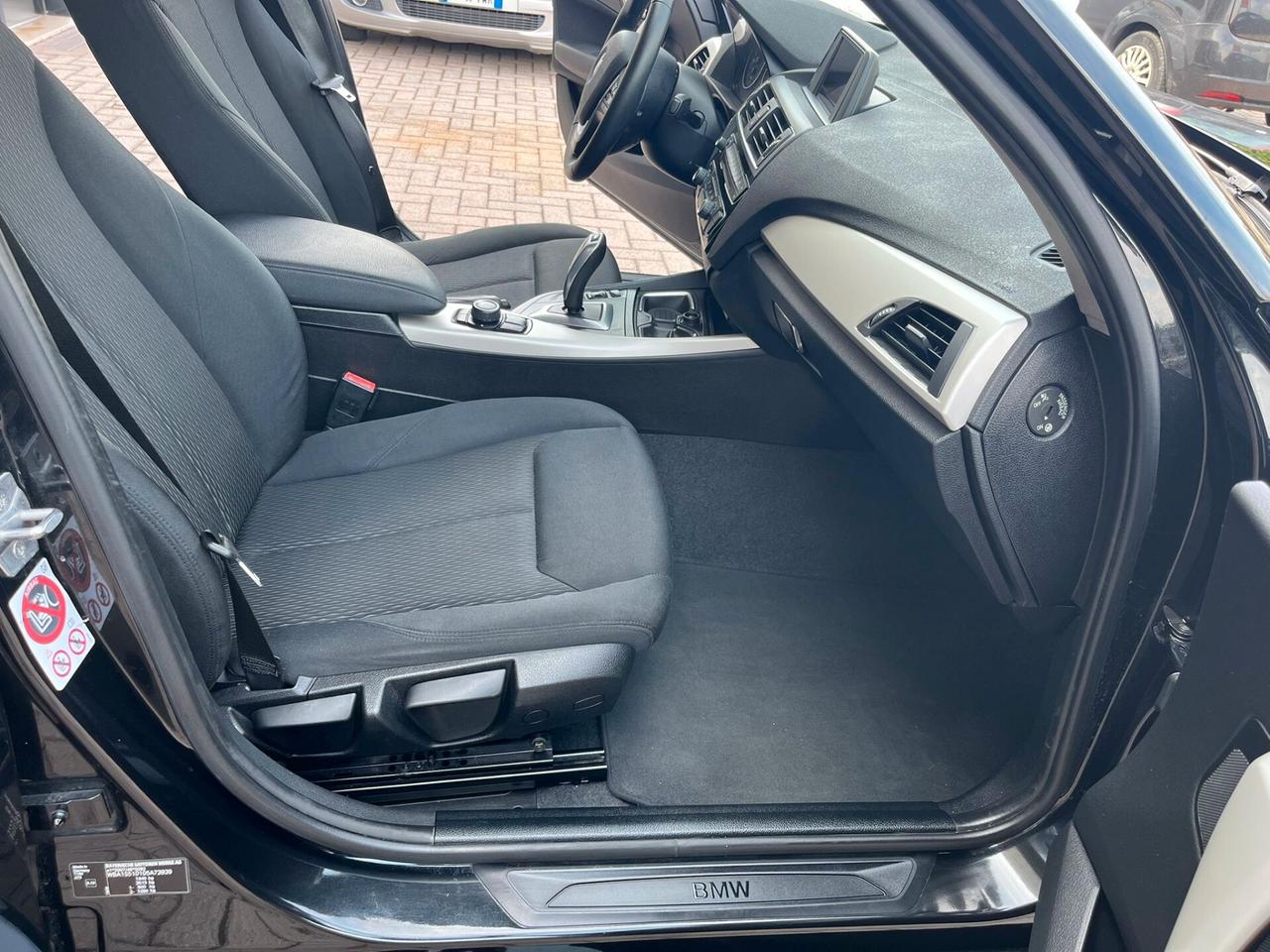 Bmw 118d 5p. Advantage 150CV automatica