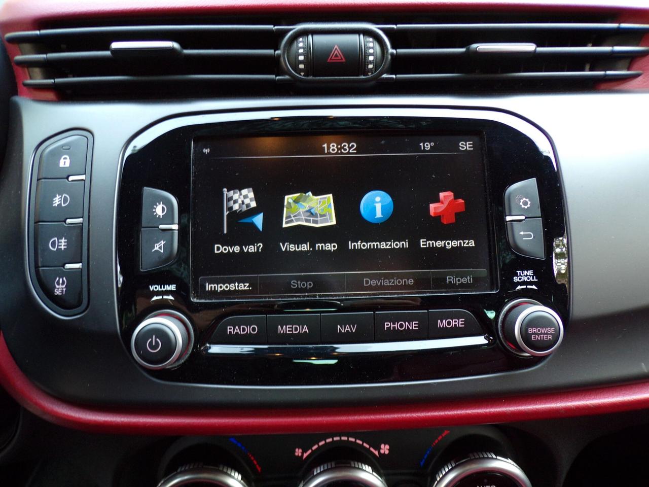 ALFA ROMEO GIULIETTA SECONDA SERIE QUADRIFOGLIO VERDE 241CV DEL 2015