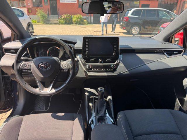 TOYOTA Corolla Touring Sports 1.8 Hybrid Business