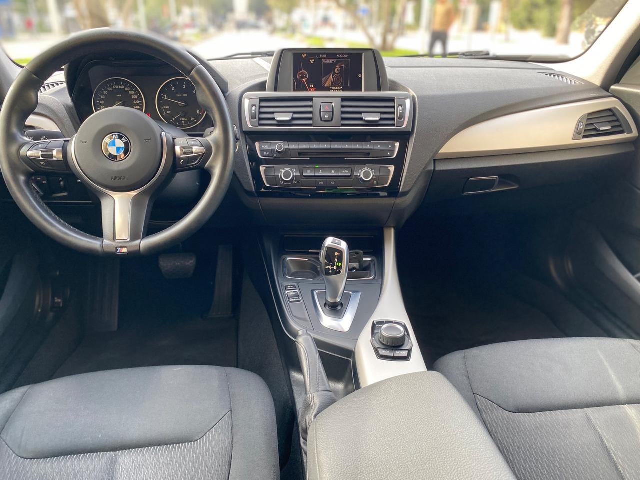 Bmw 118 118d 5p. Sport