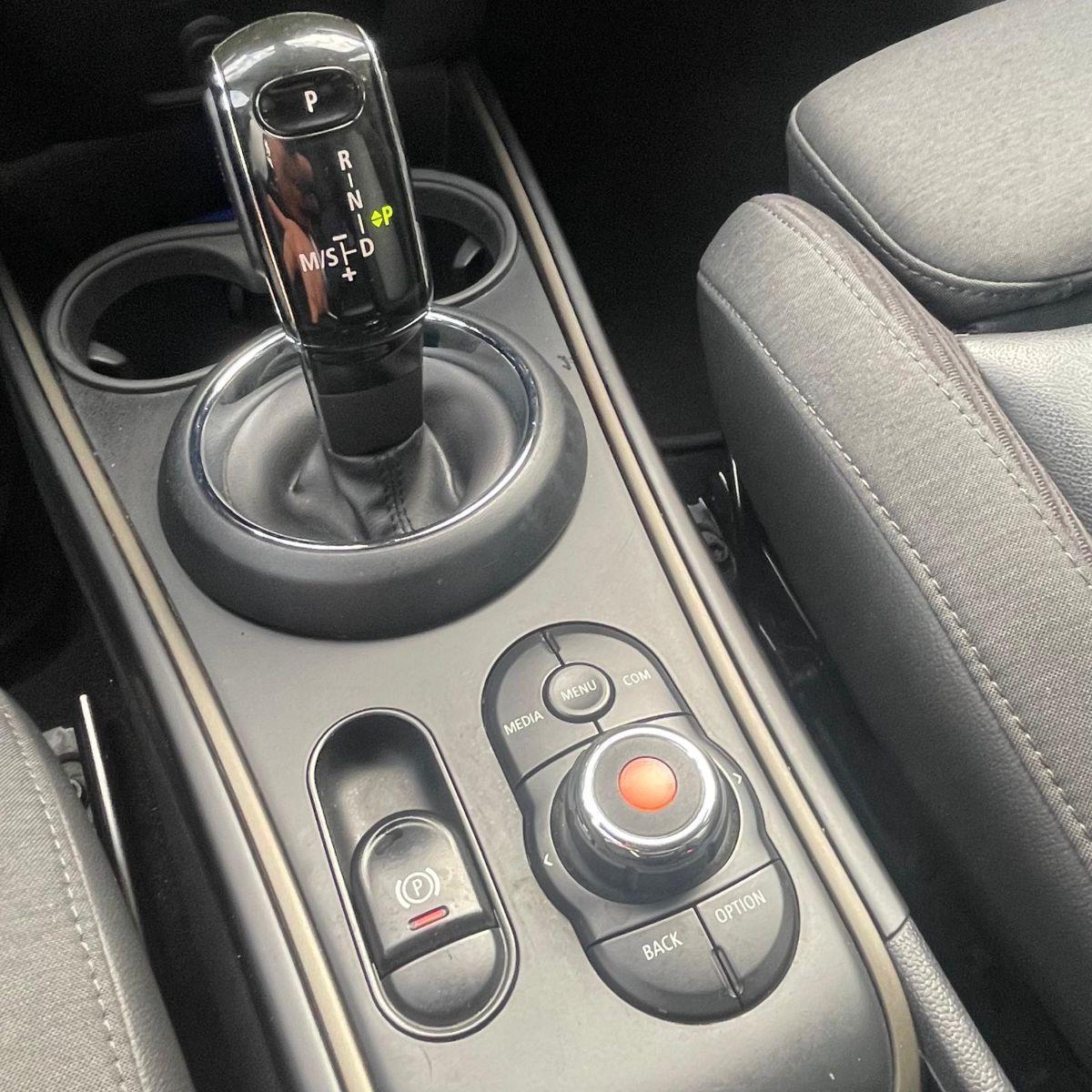 MINI - Countryman - Cooper D Busin. ALL4 Aut.