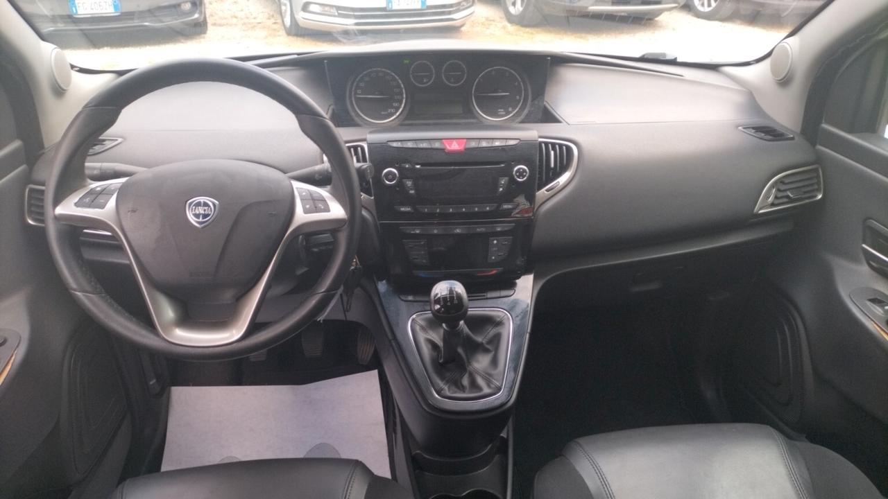 Lancia Ypsilon 1.3 MJT 16V 95 CV PLATINUM