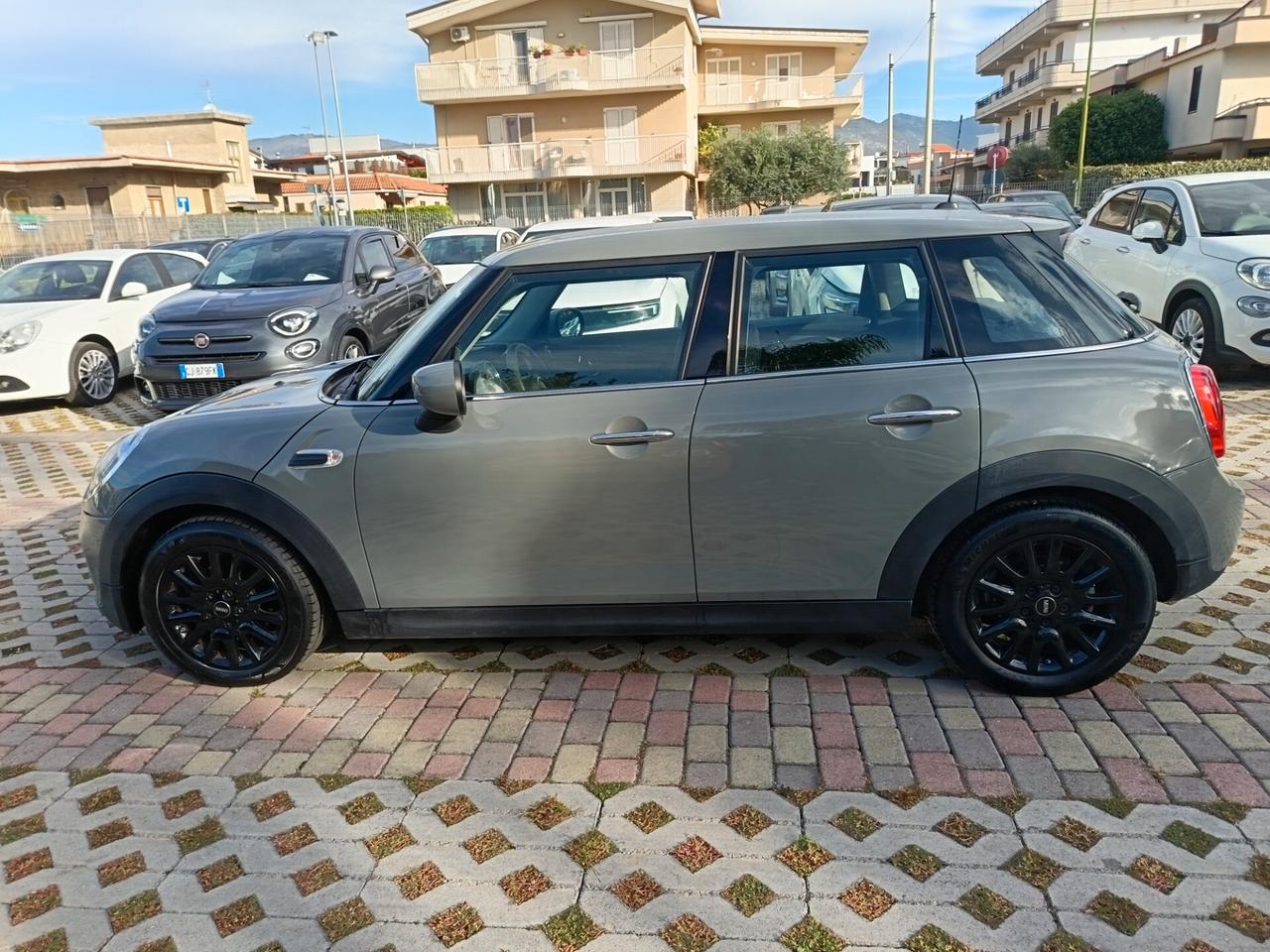 Mini 1.5 One 75 CV 5 porte