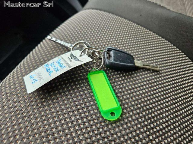 PEUGEOT Boxer 330 L2H2 2.2 BlueHDi 140cv - GF420PL