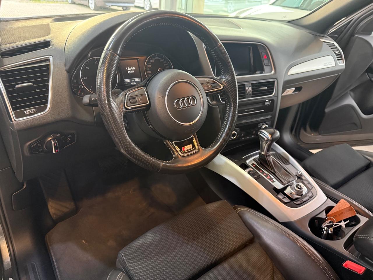 Audi Q5 2.0 tdi 4X4 190cv s-tronic SLINE