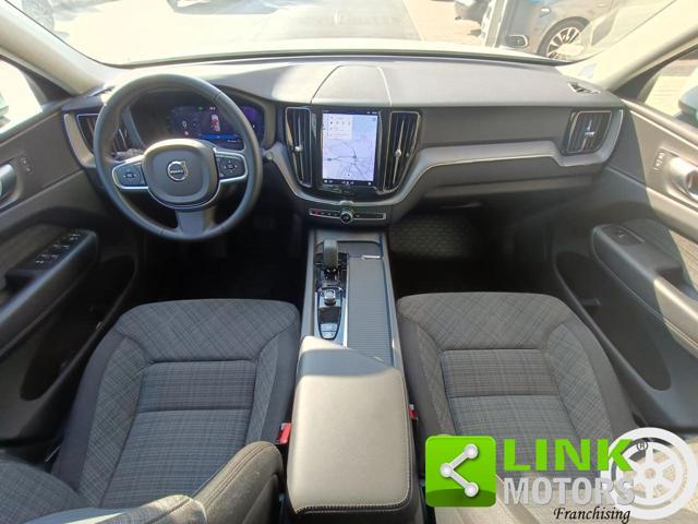 VOLVO XC60 B4 (d) automatico Plus Dark ESENTE BOLLO