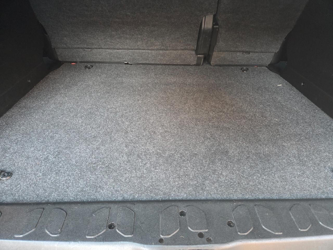 FIAT DOBLO 1.6 DIESEL 5 POSTI ANNO 2013 KM CERTIFICATI