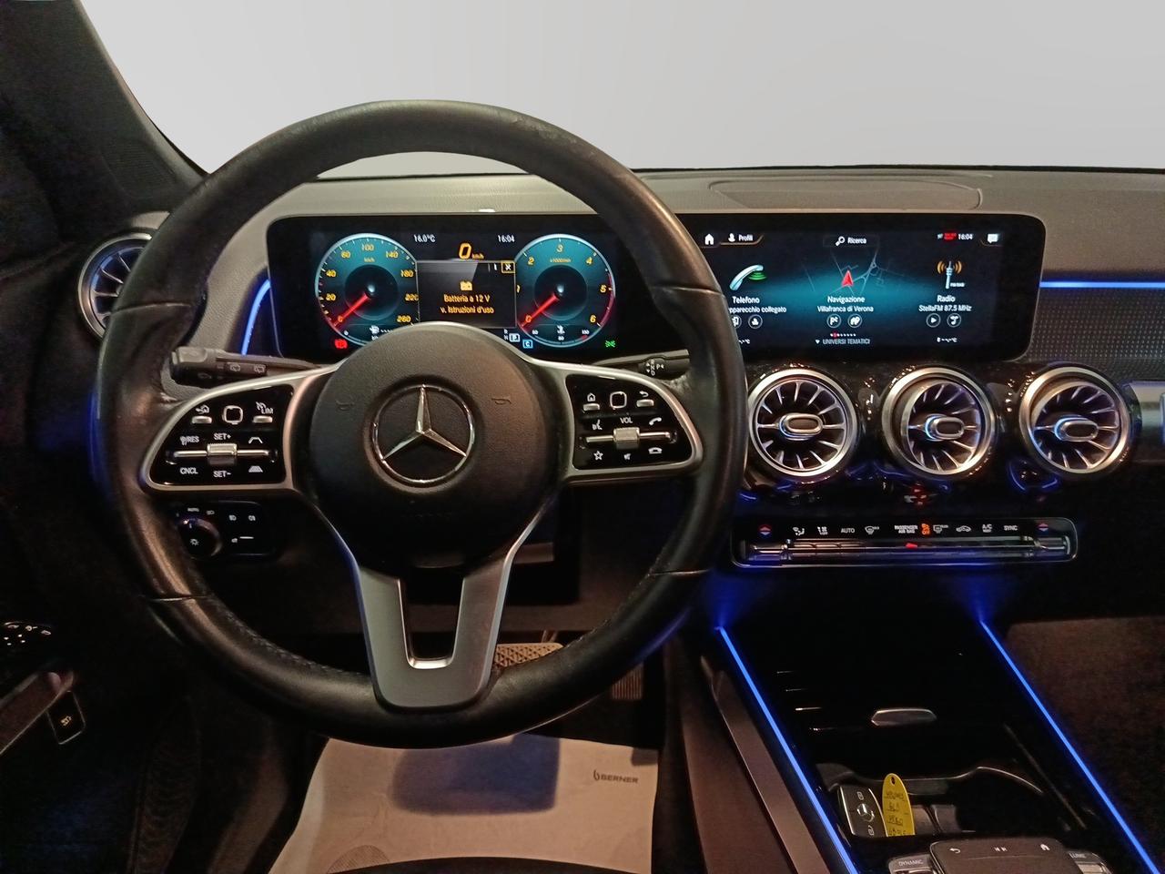 Mercedes-Benz GLB (X247) - GLB 200 d Automatic Sport