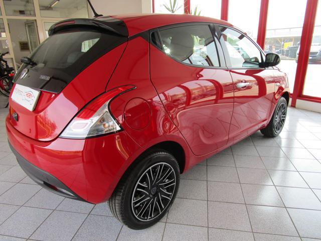 LANCIA Ypsilon 1.0 FireFly 5 porte S&S Hybrid Gold
