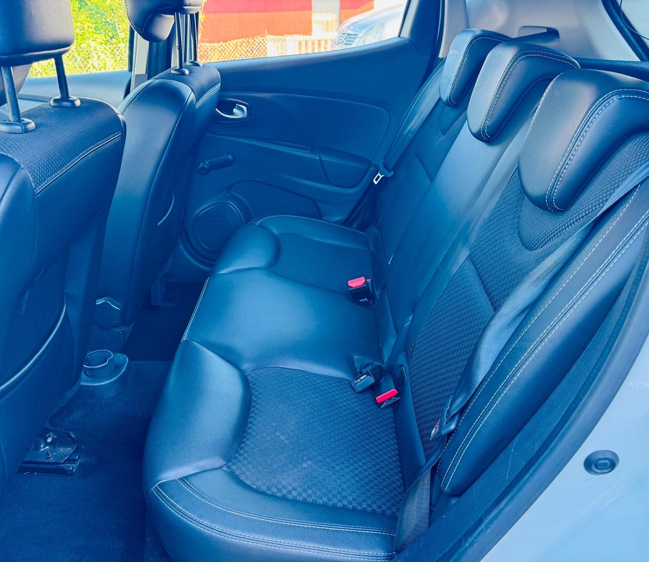 Renault Clio Sporter dCi 8V 75 CV Moschino Intens