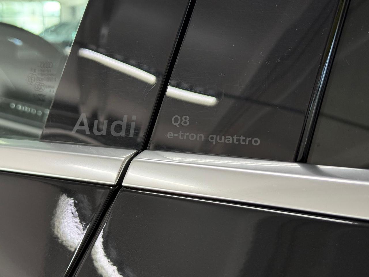 Audi Q8 e-tron S-Line Edition 55 #7496