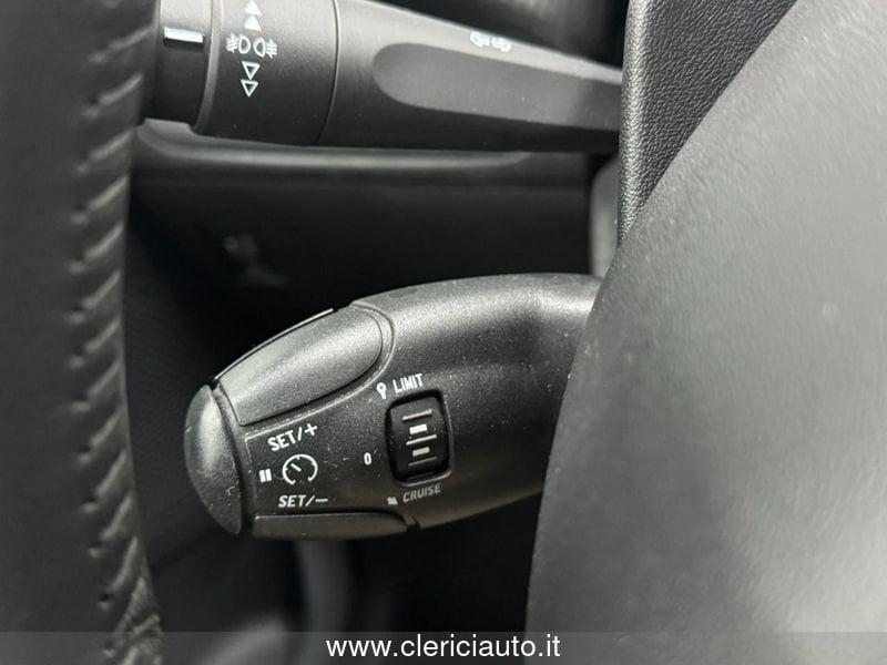 Peugeot 208 1° serie PureTech 82 Stop&Start 5 porte Signature