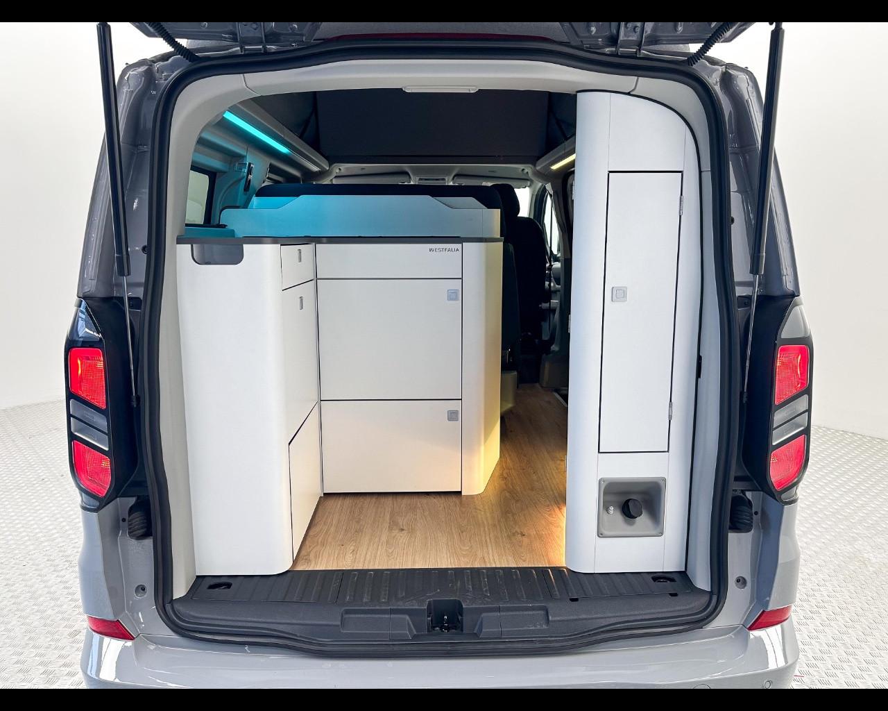 FORD Transit Nugget 320 2.0 Ecoblue 170cv aut. PC