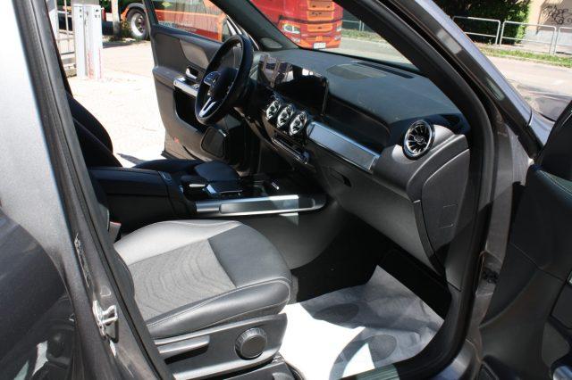 MERCEDES-BENZ GLB 180 d Automatic Business Extra 7 POSTI