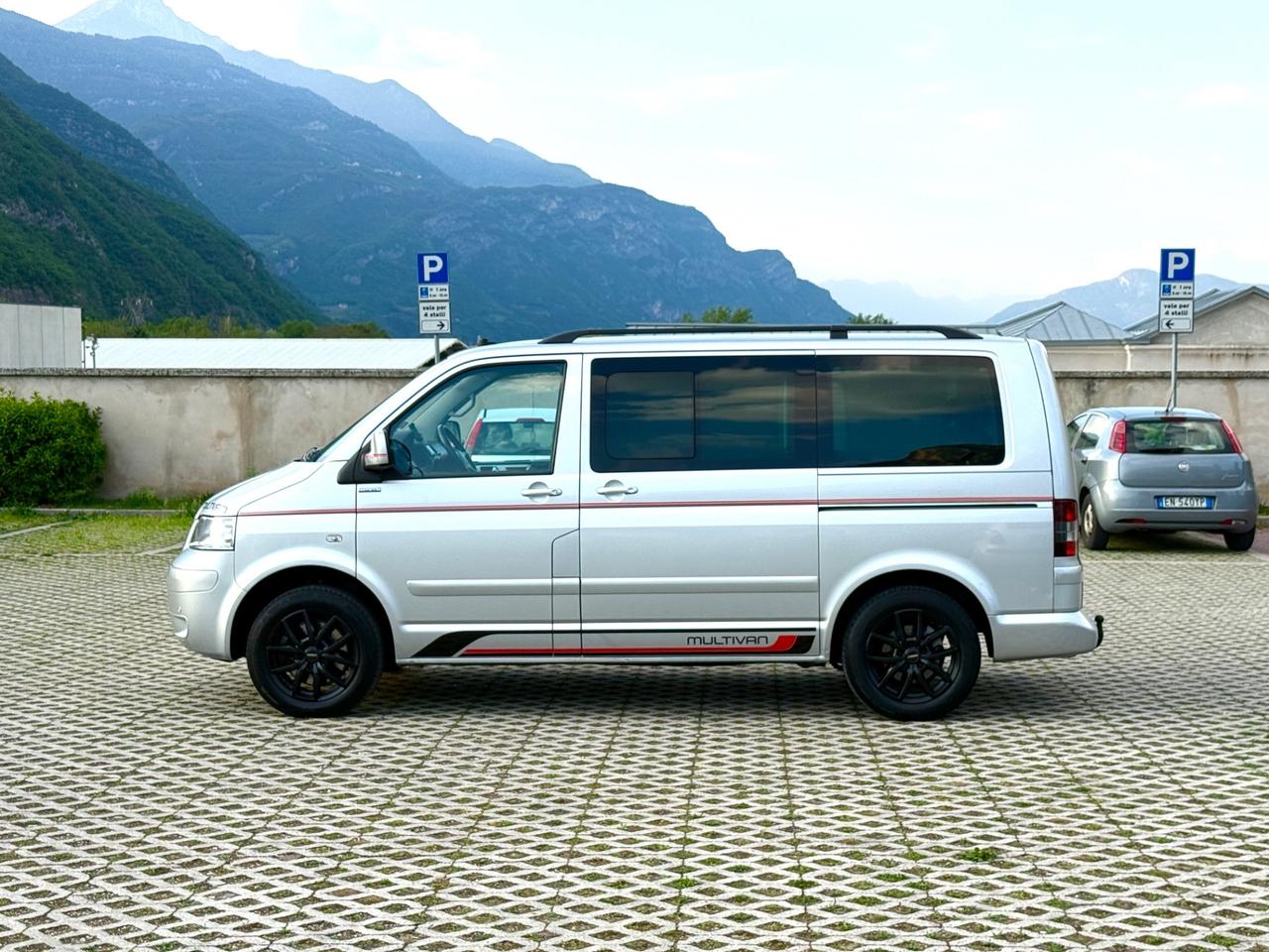 T5 Multivan 2.5 TDI/174CV 4motion 4x4 CONCERT 7 posti