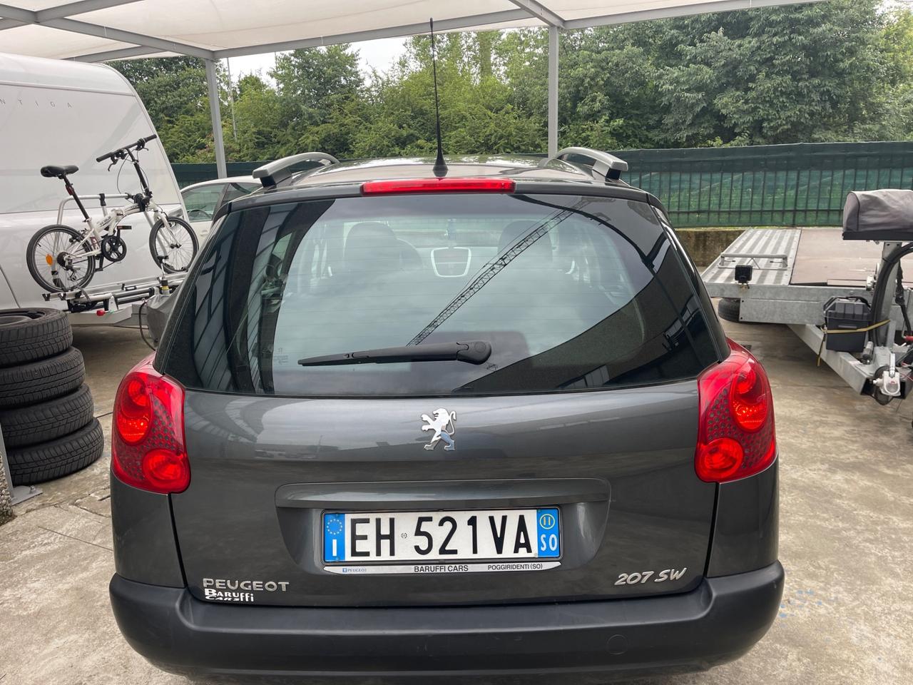 Peugeot 207 1.4 VTi benzina EURO5A 95CV SW NEOPATENTATI