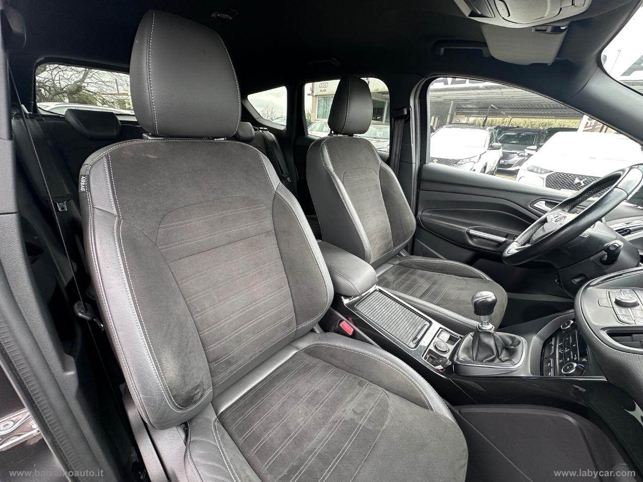 FORD Kuga 1.5 TDCI 120 CV S&S 2WD ST-Line