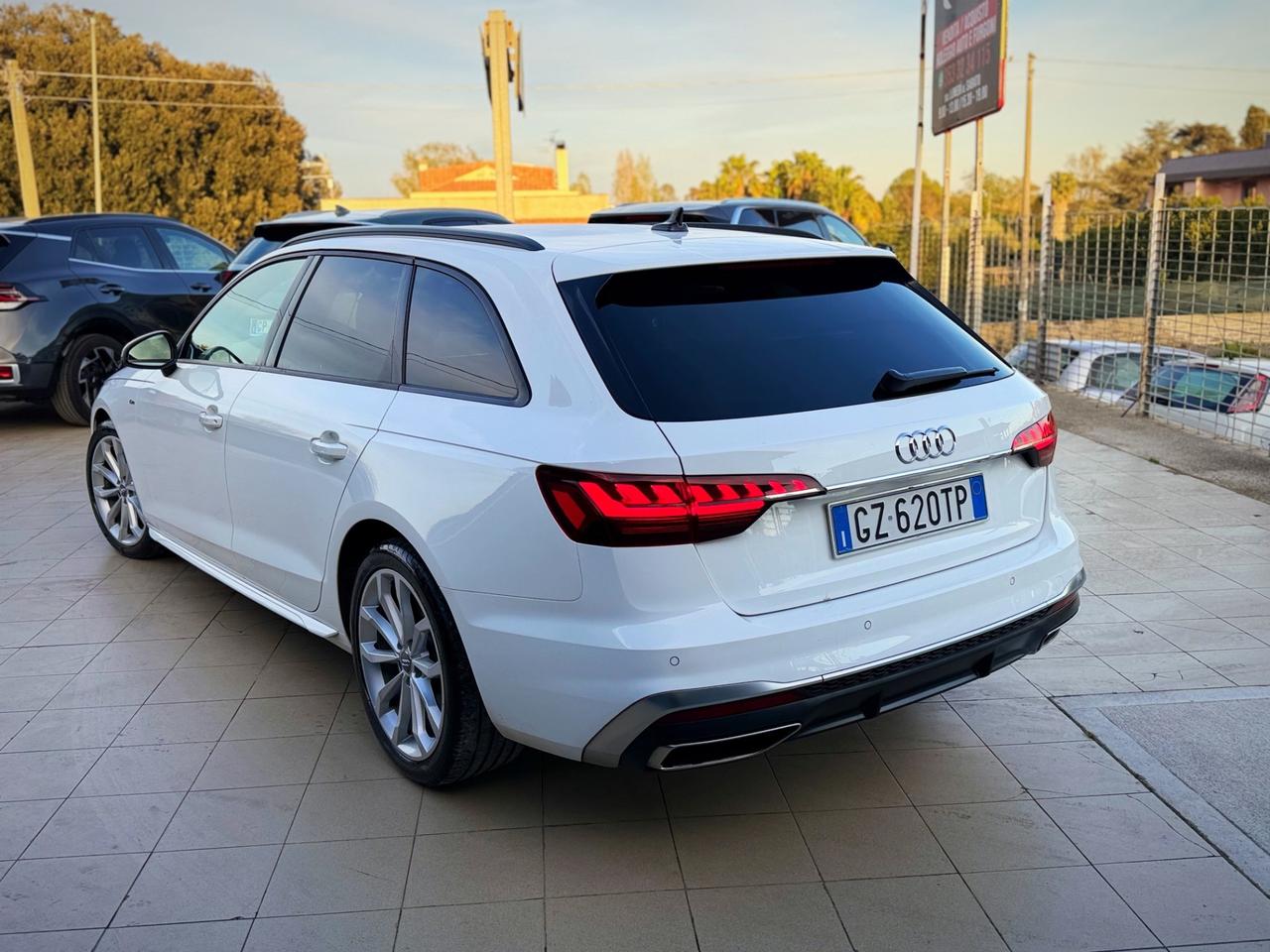 Audi A4 Avant 40 TDI quattro S tronic line edition