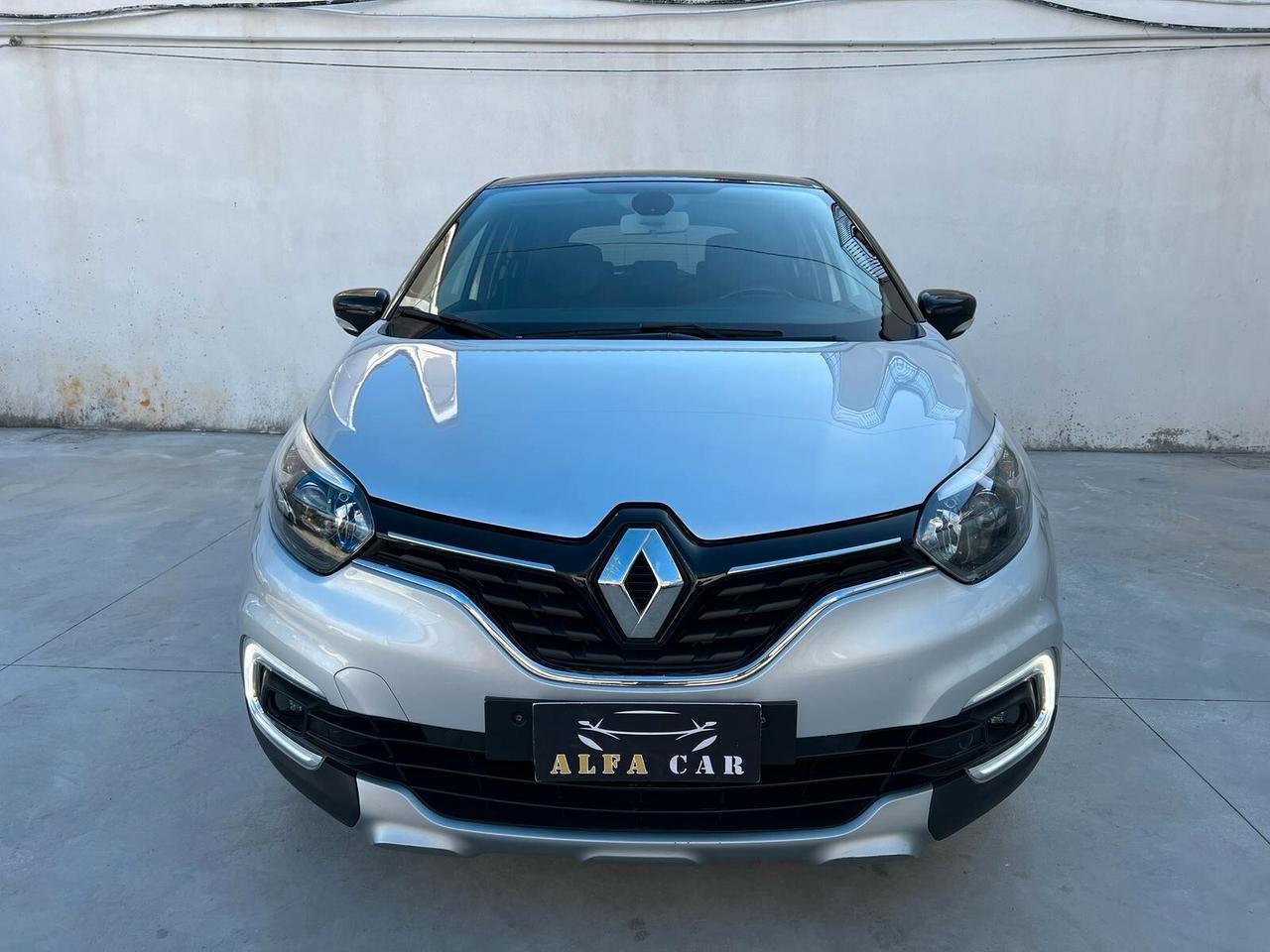 RENAULT CAPTUR 1.5 dCi 90cv 2017!!! R-LINK!!!