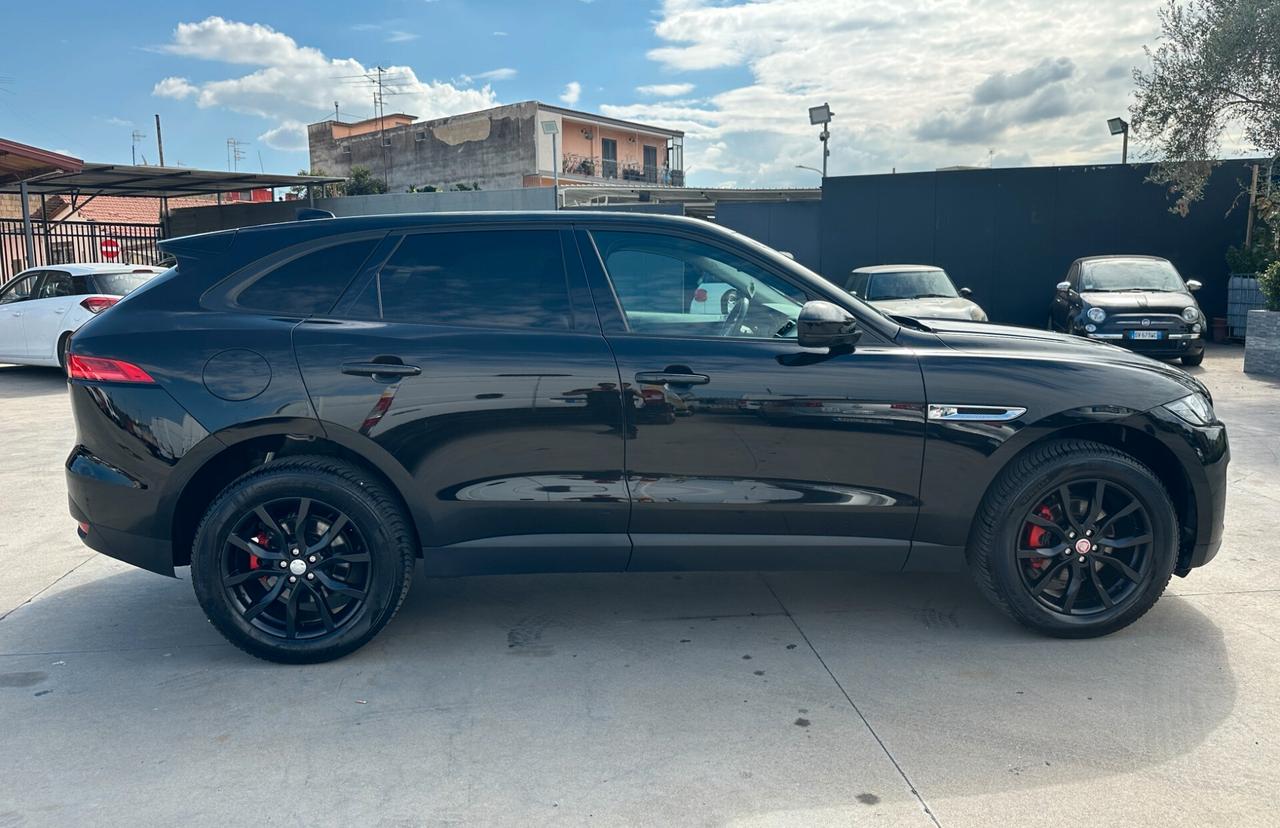 Jaguar F-Pace 2.0 D 180 CV