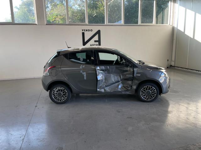 LANCIA Ypsilon 1.0 FIREFLY 5 PORTE S&S HYBRID