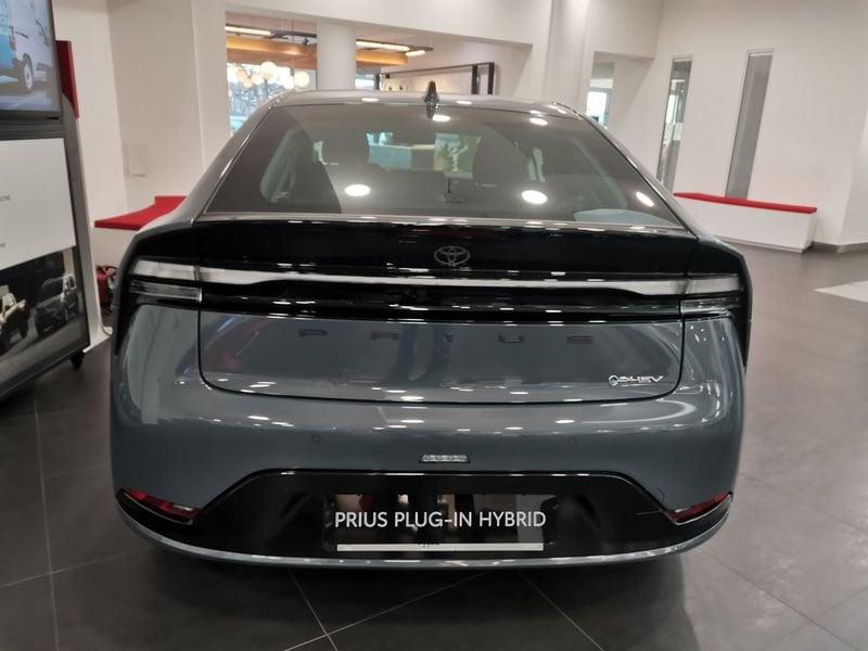 Toyota Prius Plug-in Hybrid Lounge