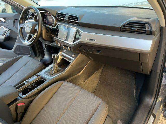 AUDI Q3 2.0 TDI 150 CV S tronic