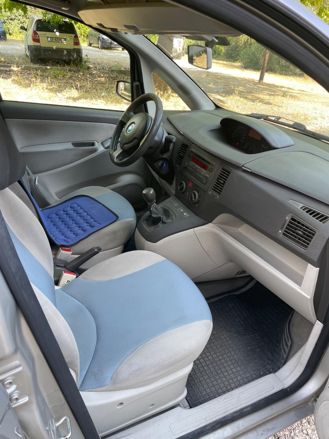 Fiat Idea 1.9 Multijet Emotion