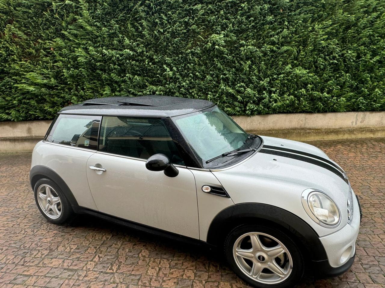 Mini Mini 1.6 16V Cooper D