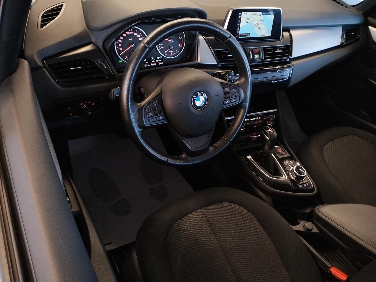 Bmw 2er Active Tourer 218d Advantage