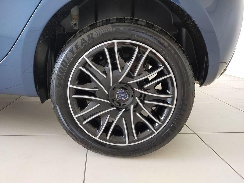 Lancia Ypsilon 1.0 FireFly 5 porte S&S Hybrid Silver Plus KM0