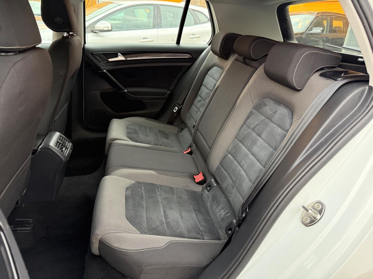 Volkswagen Golf 1.6 TDI 110 CV 5p. Executive BlueMotion Technology