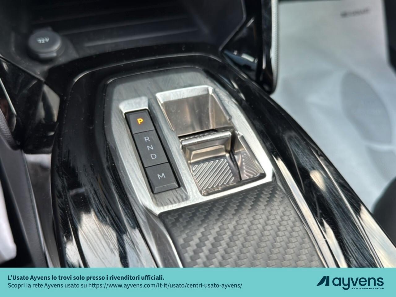 Peugeot 2008 Hybrid 136 e-DCS6 Allure