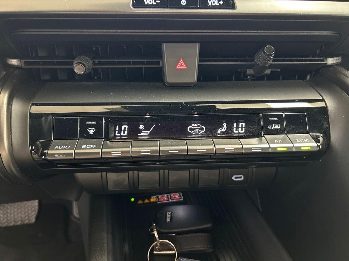 TOYOTA C-HR 1.8 hev Trend fwd e-cvt