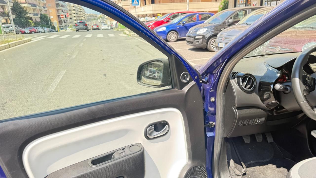 Renault Twingo SCe Stop&Start LIMITEED LED PDC BLUETOOTH