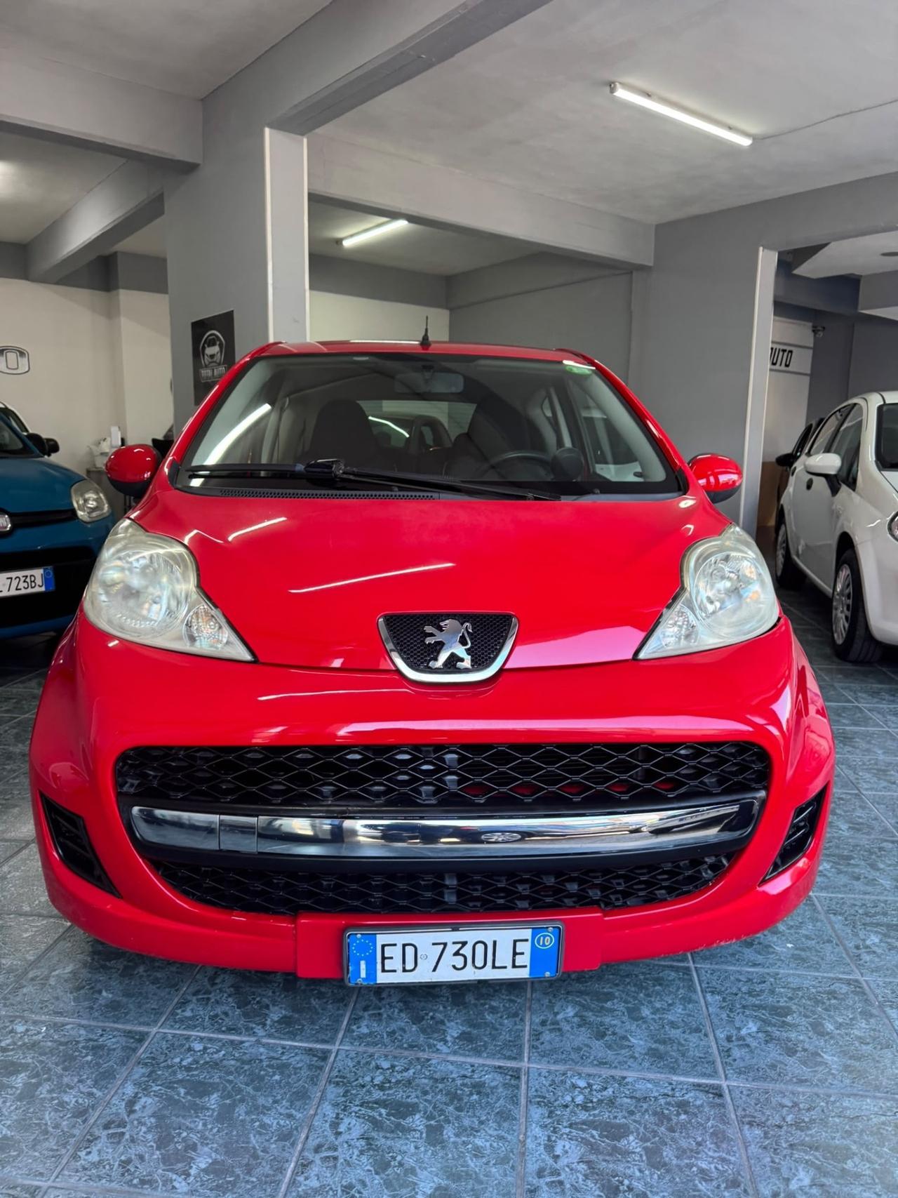 Peugeot 107 1.0 68CV 3p. Plaisir