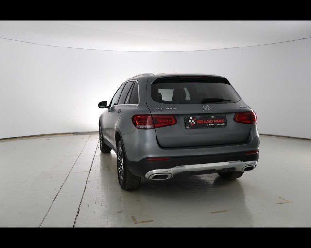 MERCEDES-BENZ GLC 300 e 4Matic EQ-Power Business Extra