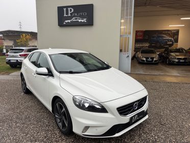 Volvo V40 D2 1.6 Powershift R-design Kinetic