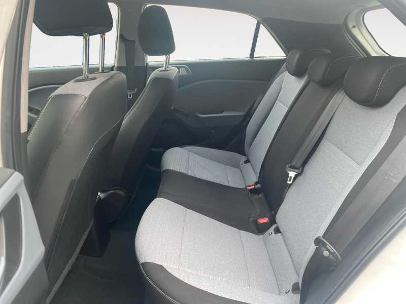 HYUNDAI i20 II 2015 - i20 5p 1.1 crdi Classic 75cv