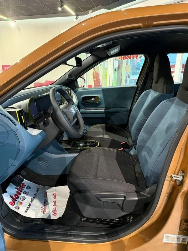 FIAT Grande Panda Grande Panda 1.2 Hybrid 110 CV S&S Icon PRONTA CONSEGNA