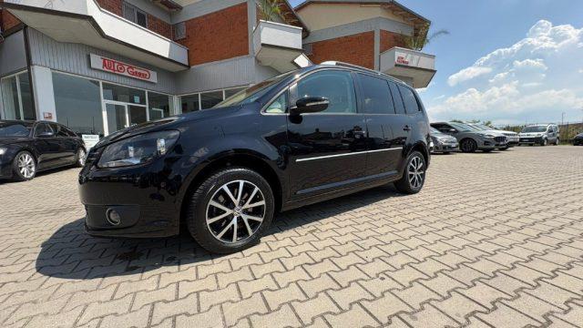 VOLKSWAGEN Touran 1.4 TSI DSG Highline EcoFuel