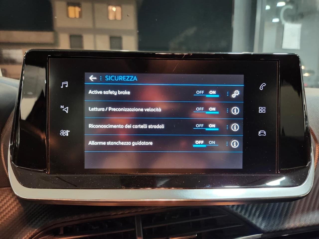 Peugeot 208 PureTech 100 Stop&Start 5 porte Allure