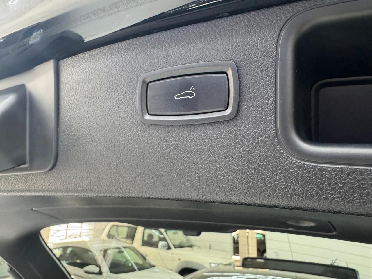 Porsche Macan 2.0 245cv - BENZINA