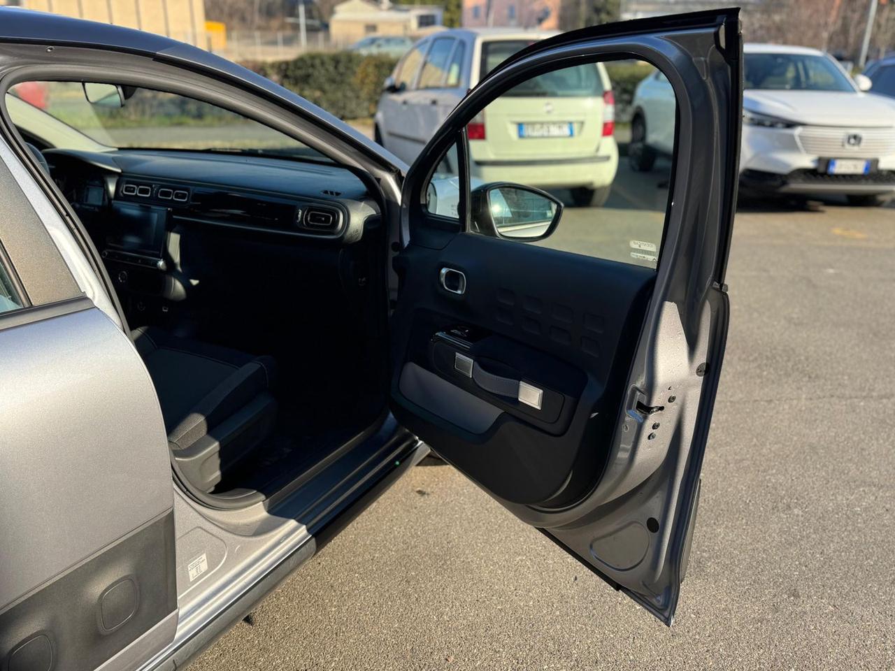 Citroen C3 Shine 1.2 PureTech 83 #8589