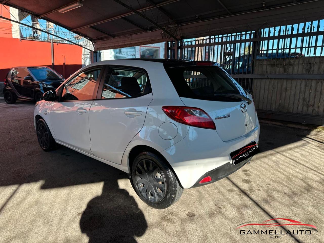 Mazda 2 1.3 Play 75cv