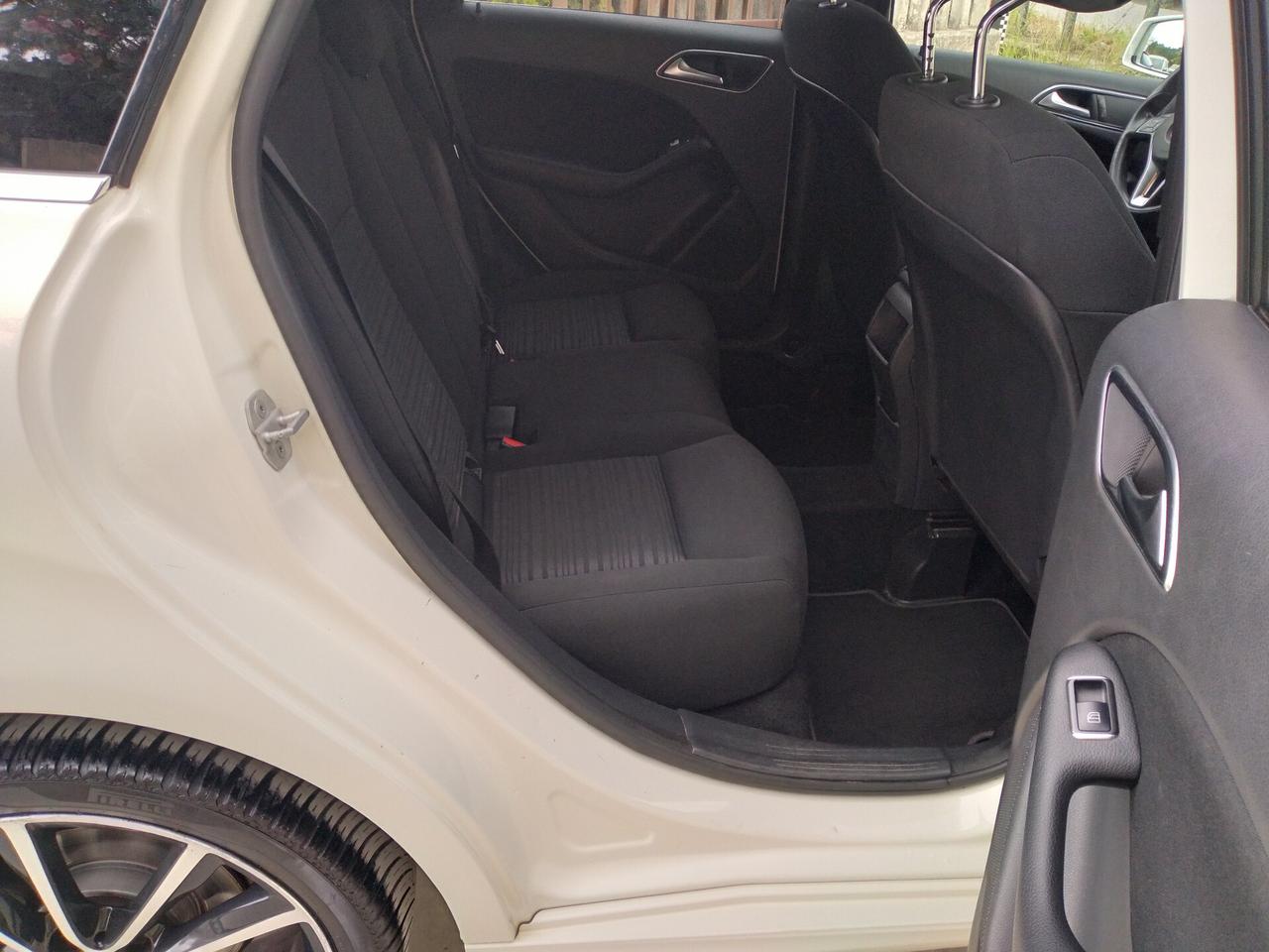 Mercedes-benz B 180 CDI Automatic Executive